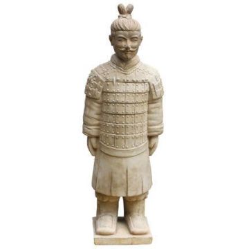 Figura de jardín «Guerrero samurái» LILORA de terracota, hecha a mano, patinada, beige, 33 x 26 x 95 cm Figura de jardín «Guerrero samurái» LILORA de terracota, hecha a mano, patinada, beige, 33 x 26 x 95 cm