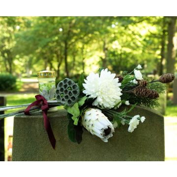 Día de todos los Santos - Eternamente unidos por el amor