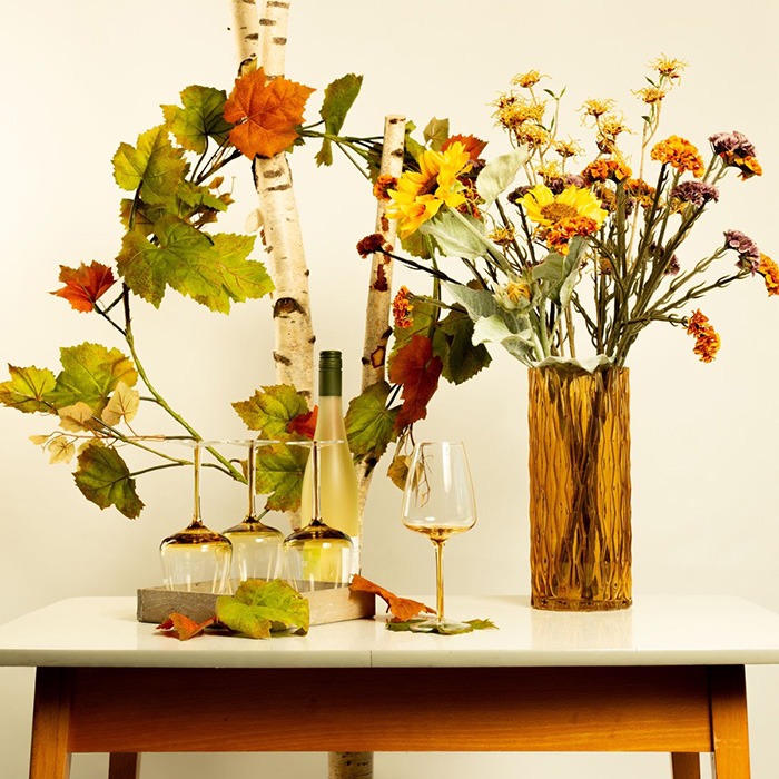 Tarde de verano con vino y flores
