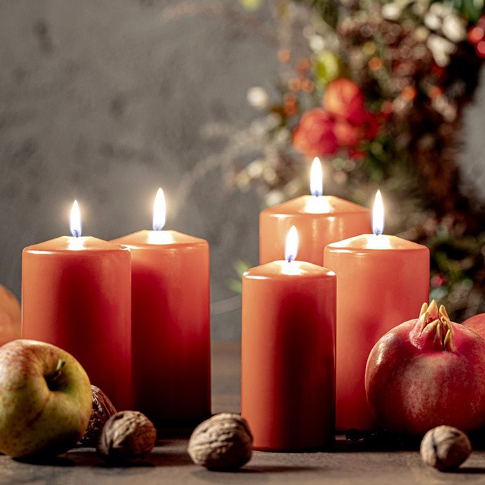 Velas rojas navideñas